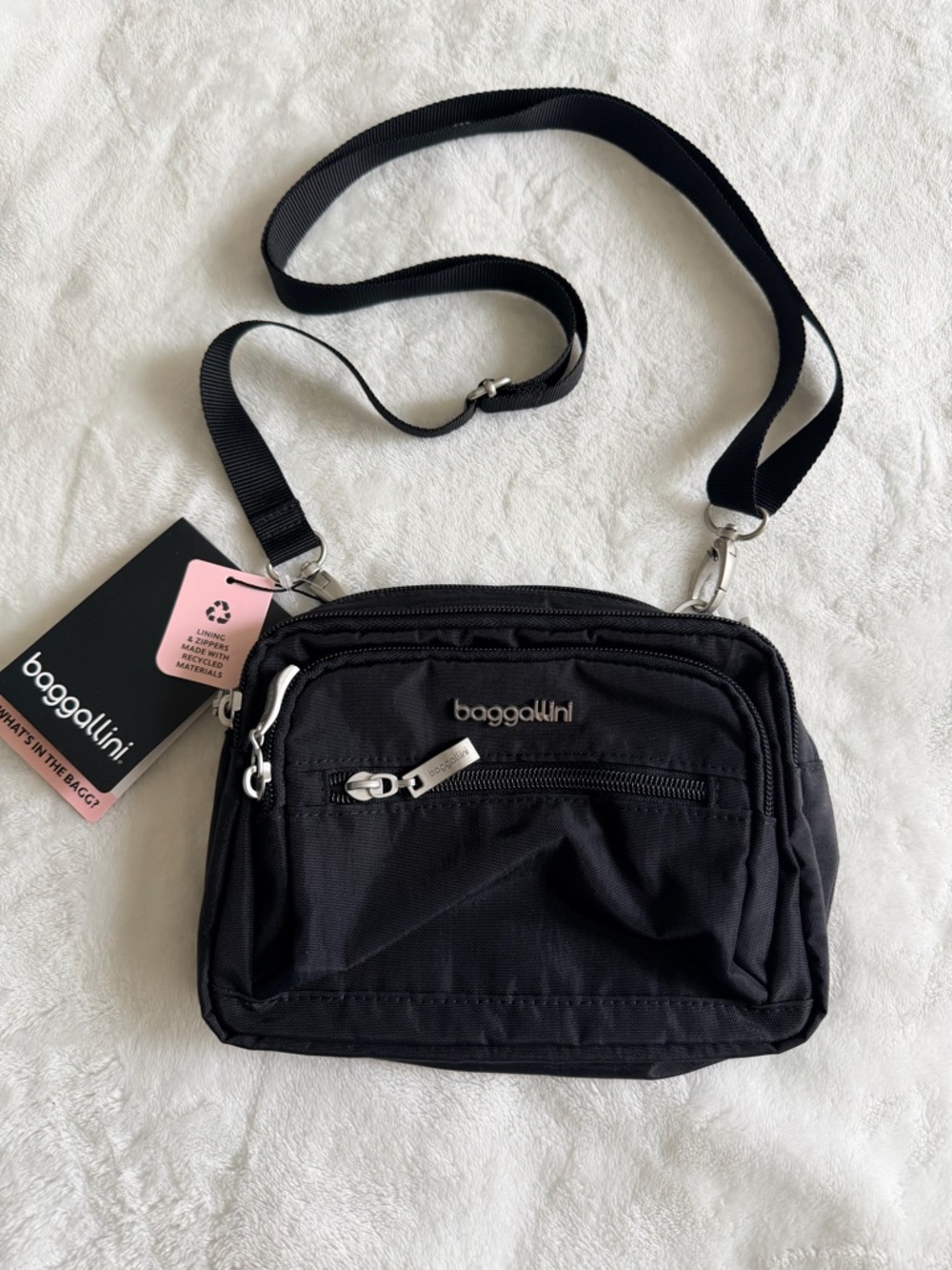 Baggallini Black Compact Crossbody Bag